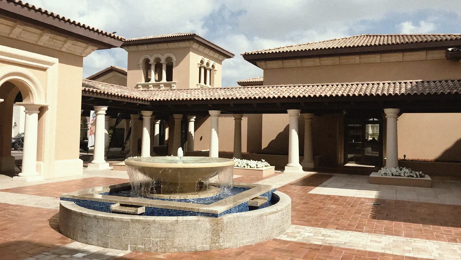 Exterior 1