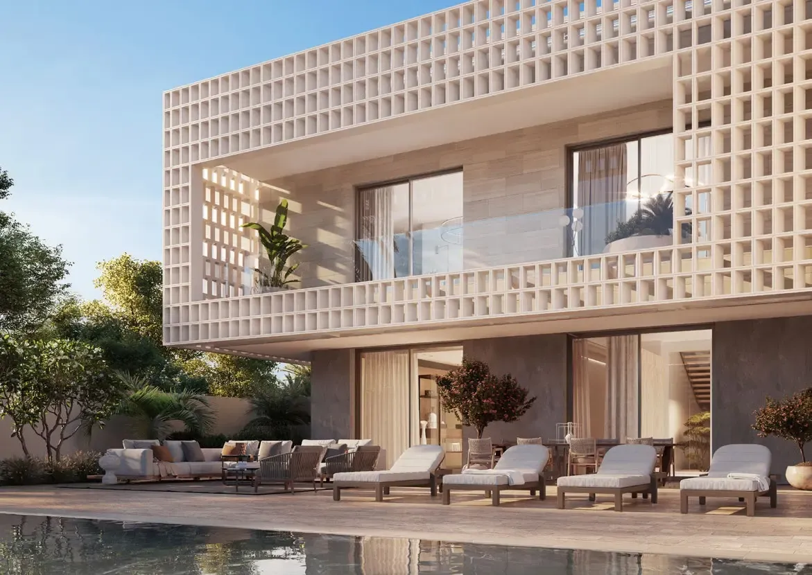 Exterior 4